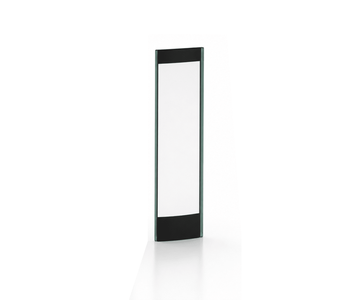 2904689000_gallery_01 Curved viewing panel with black frame, free-standing on a white background. Ideal for wood-burning stoves, provides a clear view of the fire.